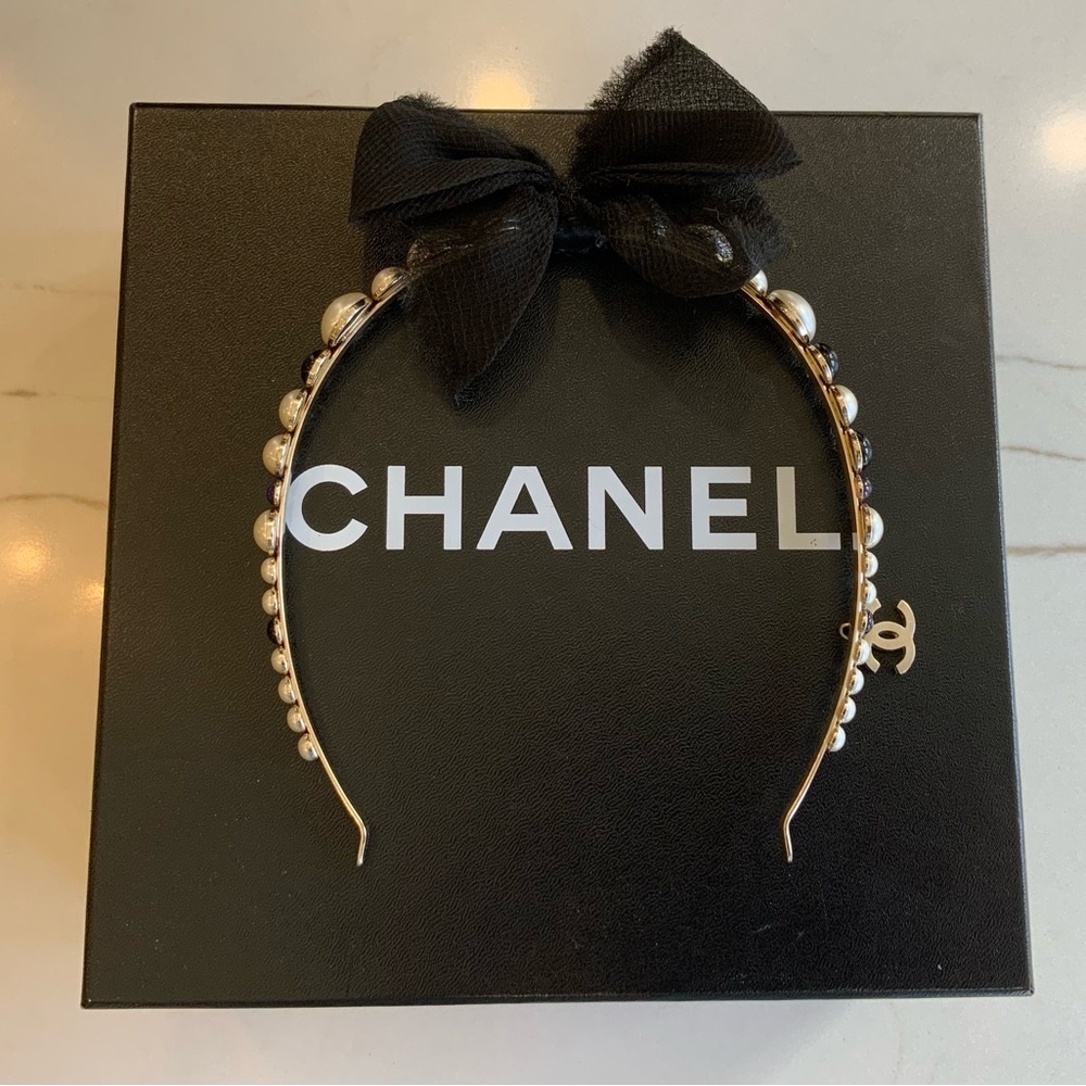 Chanel Black Bow Gold Pearl Headband